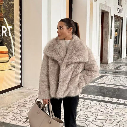 Women's Elegant Faux Fur Coat Shawl Collar Fluffy Plush Short Jacket
