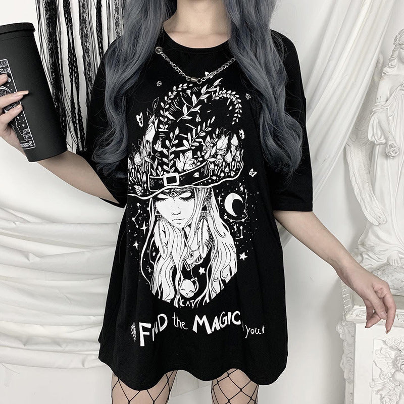 Elegant gothic print women's t-shirt, street clothing, summer t-shirts