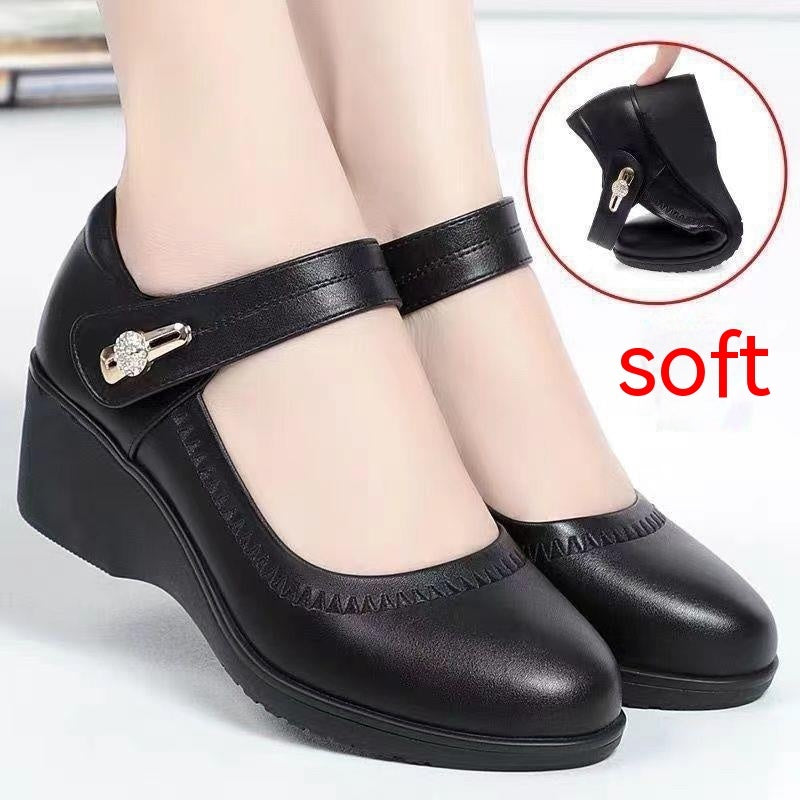 Women's Shoes leather with wedge heels, high quality soft bottom