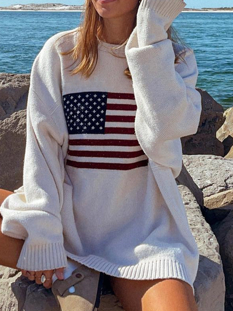 Women's sweater knitted, long sleeve round neck with American flag