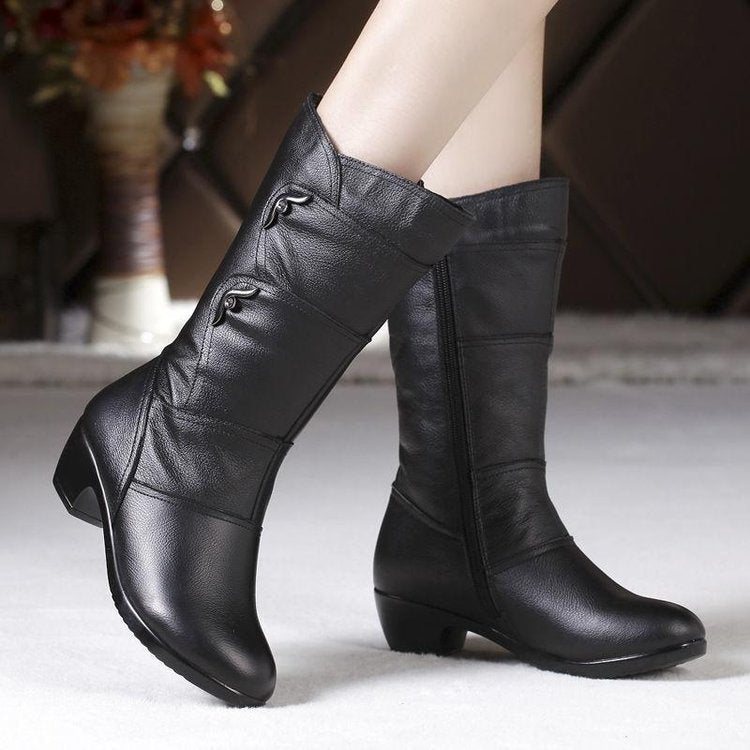 Women's Boots in velvet padded and hot elegant round head