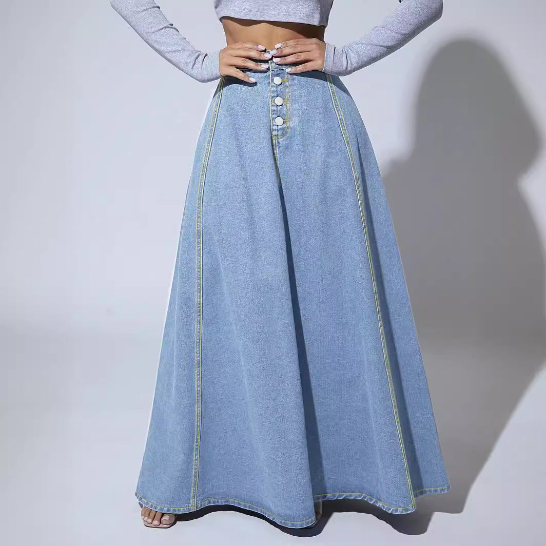 Women's long skirt in denim elegant pleated buttoned