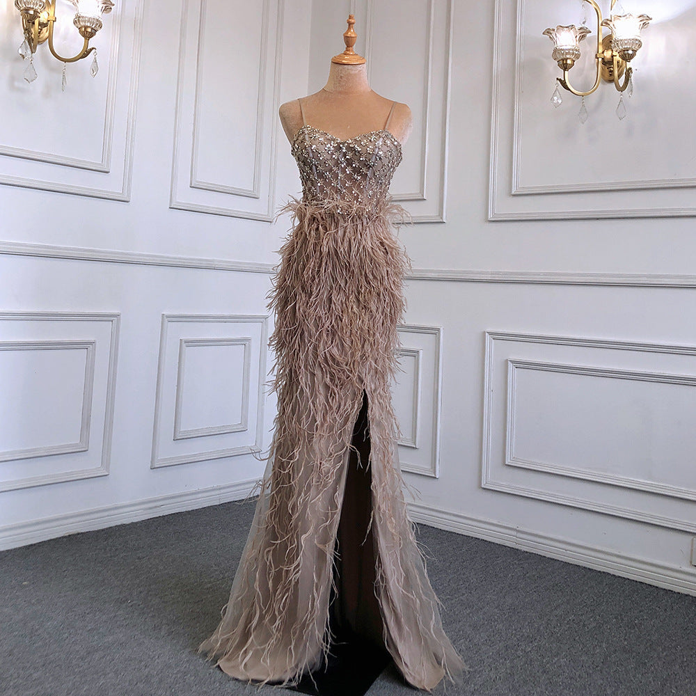 Robe de soirée avec plumes et bretelles élégante coupe ajustée banquet - 0