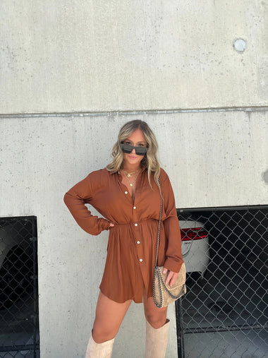 Elegant Satin Mini Dress Women Long-Sleeved Button-Up Chic Look