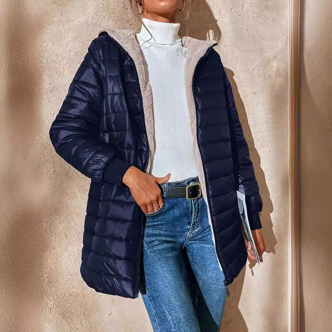 Women's jacket mid-length loose hooded in quilted cotton lined with fleece