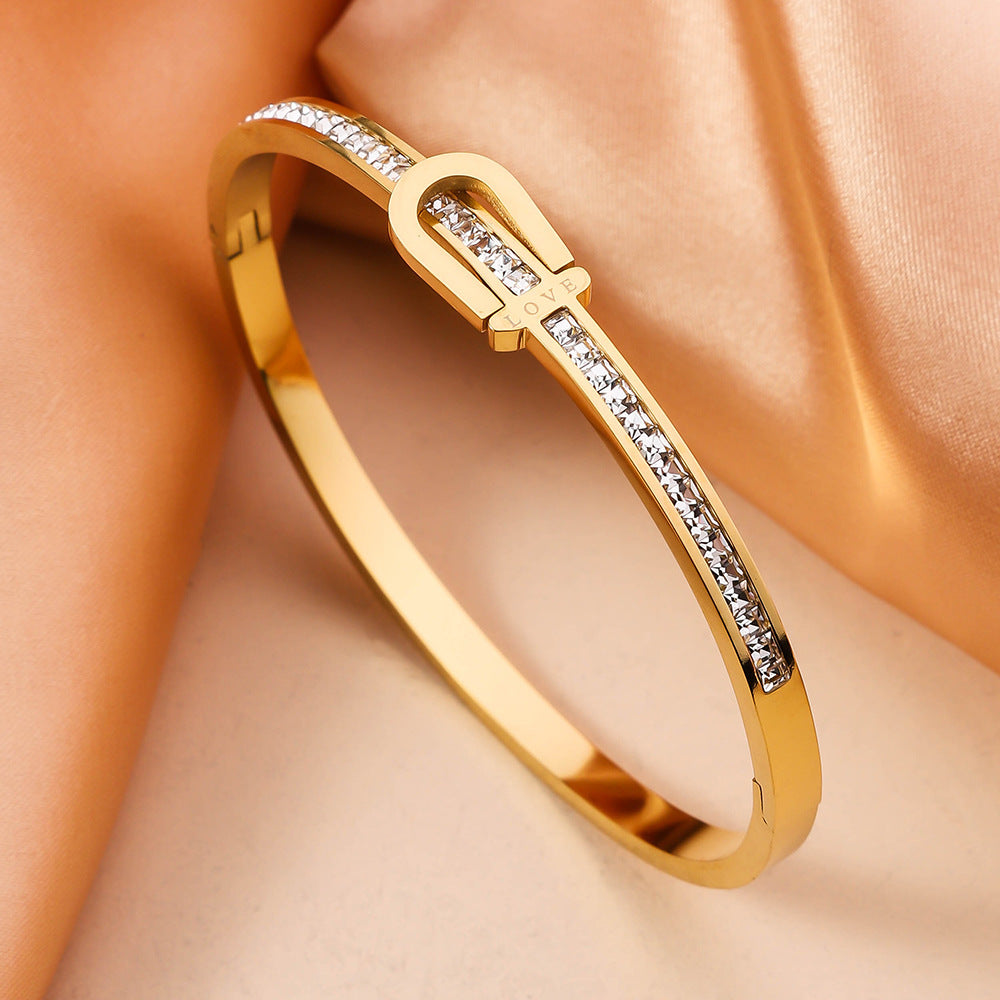 Women's Bracelet stainless steel gold plated elegant fashionable love