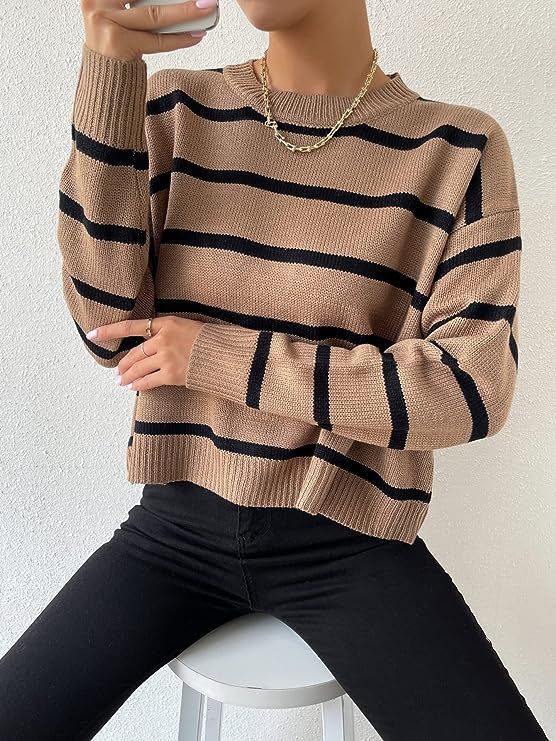 Women's sweater knitted striped elegant with long sleeves, round neck