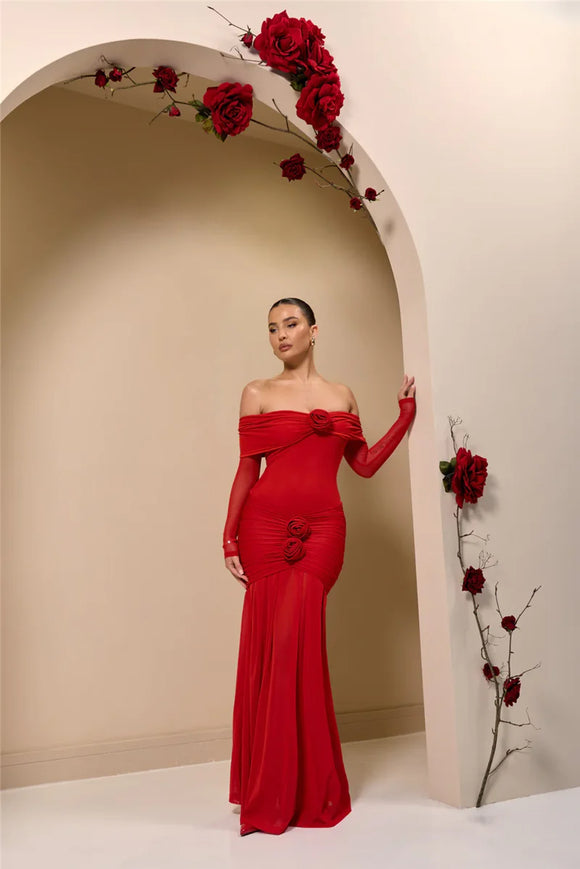 Robe longue sexy épaules dénudées sans bretelles manches longues dos nu