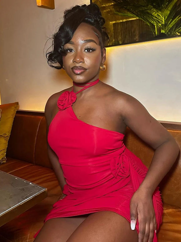 Mini robe moulante élégante et sexy décolleté dos nu 