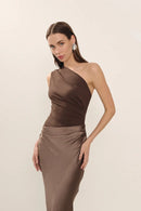 Vestido largo sexy elegante de satén un hombro descubierto sin espalda -9