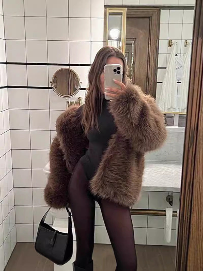 Women's coat short faux fur elegant long sleeves worm winter fashion