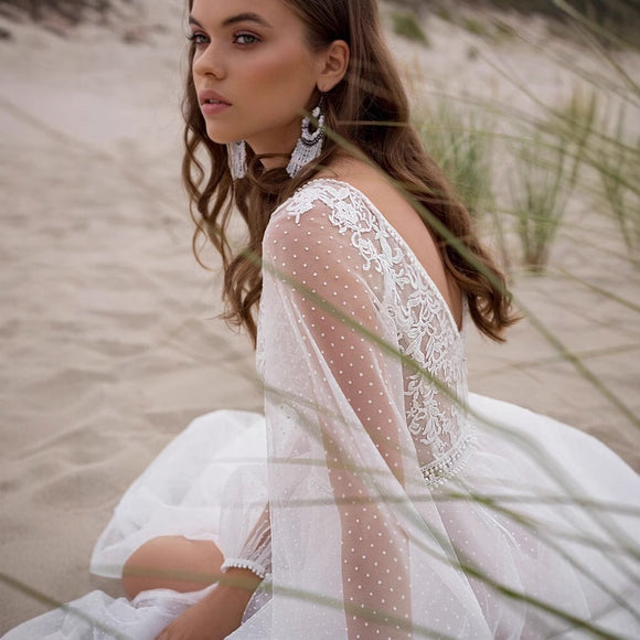 Women’s Beach Wedding Dress Elegant V-Neck Puff Sleeve Mesh Boho Gown with Appliques