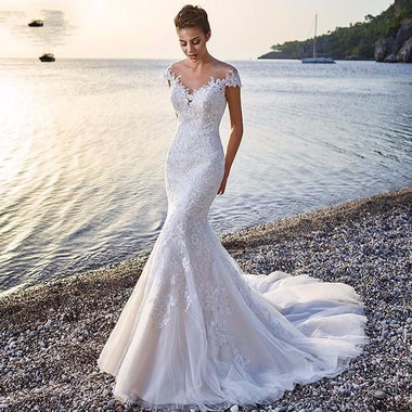 Women’s Wedding Mermaid Dress Elegant Princess Lace Trailing Perspective back 