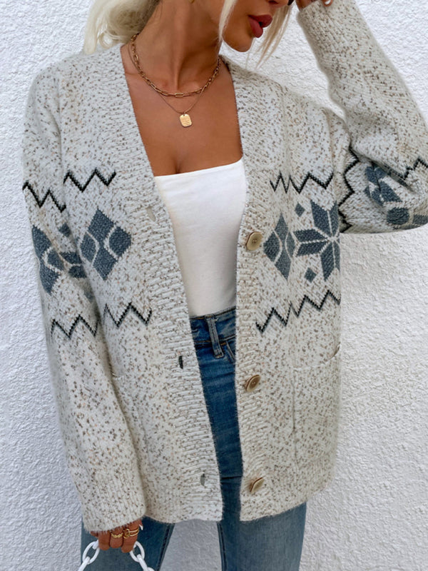 Women's cardigan knitted open elegant, long sleeves, buttoned.