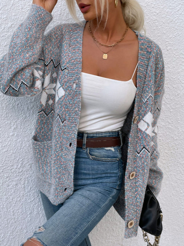 Women's cardigan knitted open elegant, long sleeves, buttoned.