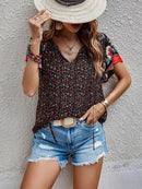 Women's shirt loose short-sleeved, V-neck, casual ethnic style, printed